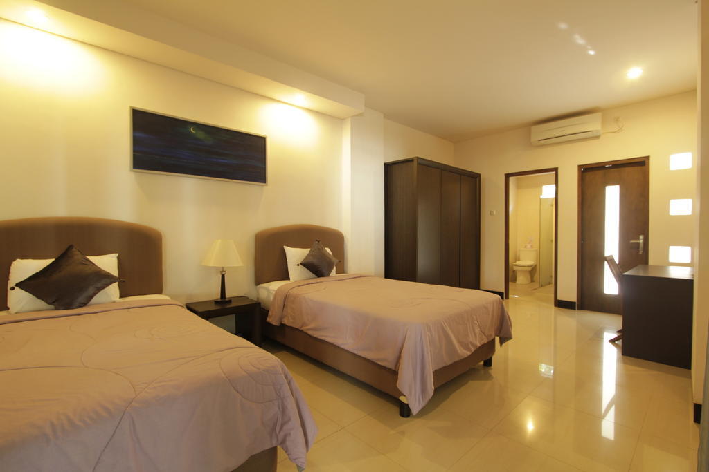 Alit Beach Resort And Villas Sanur Rum bild