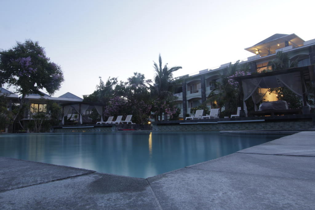 Alit Beach Resort And Villas Sanur Exteriör bild